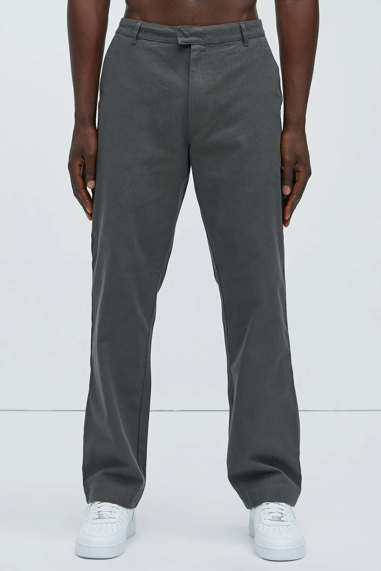Berry Herringbone Straight Pants - Charcoal