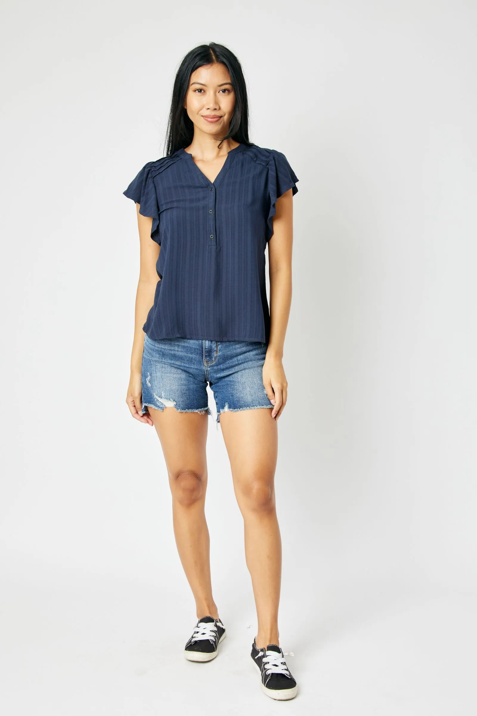 JB (CURVY) HI-LO CUT HEM & DESTROY SHORTS