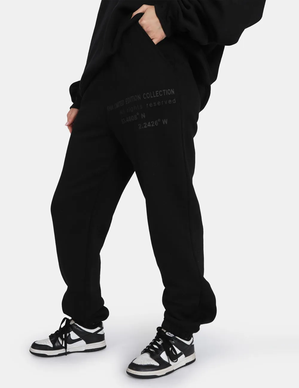 Oversized Fit Printed Jogger Black