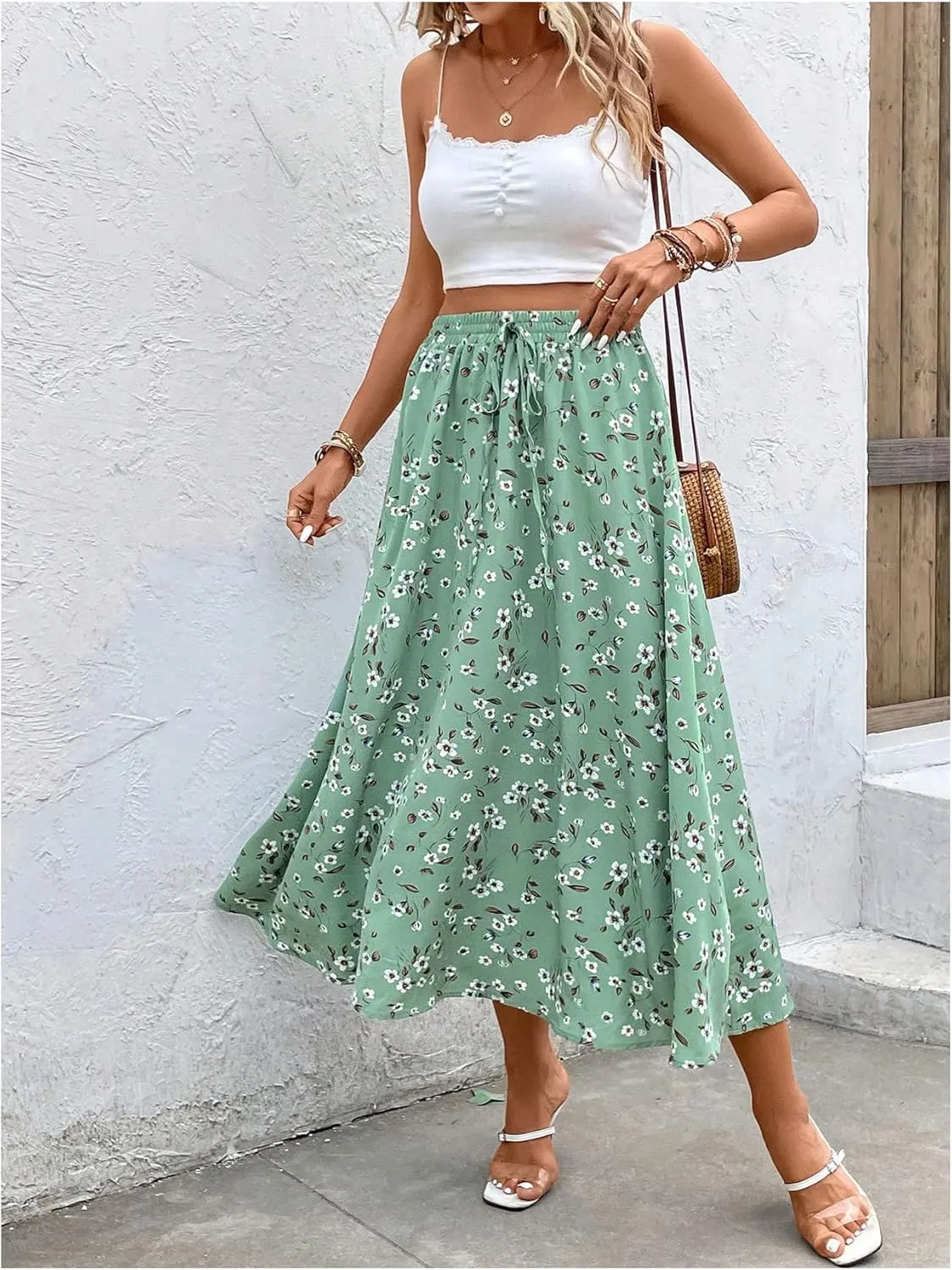Verdusa Women's Floral Print Tiered Layered Long Skirt High Rise Ruffled Maxi Skirt