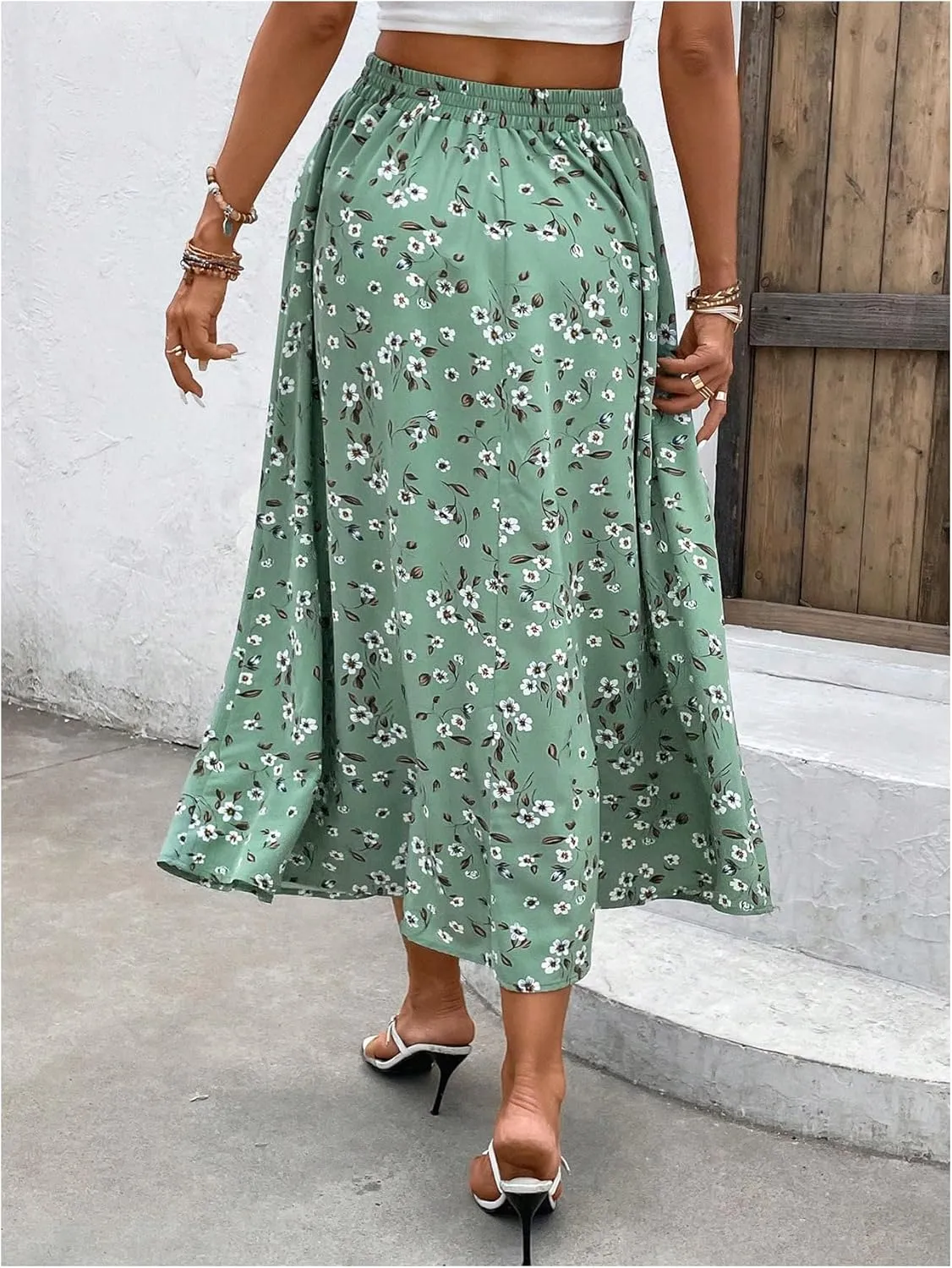 Verdusa Women's Floral Print Tiered Layered Long Skirt High Rise Ruffled Maxi Skirt